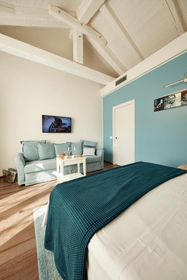 Casa Svizzera Agriturismo Бароло Екстериор снимка